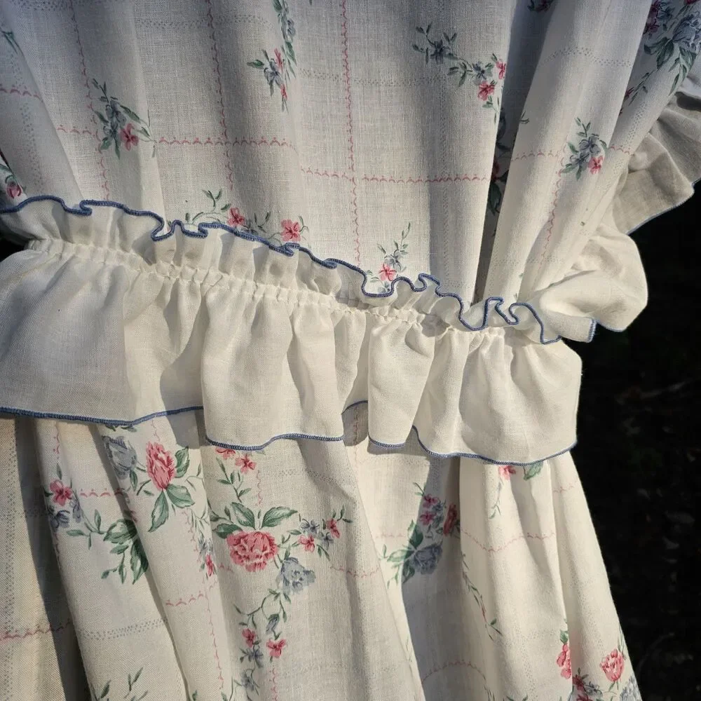 Vintage White Floral Ruffled Curtain Panels Pink & Blue Cottagecore Grannycore